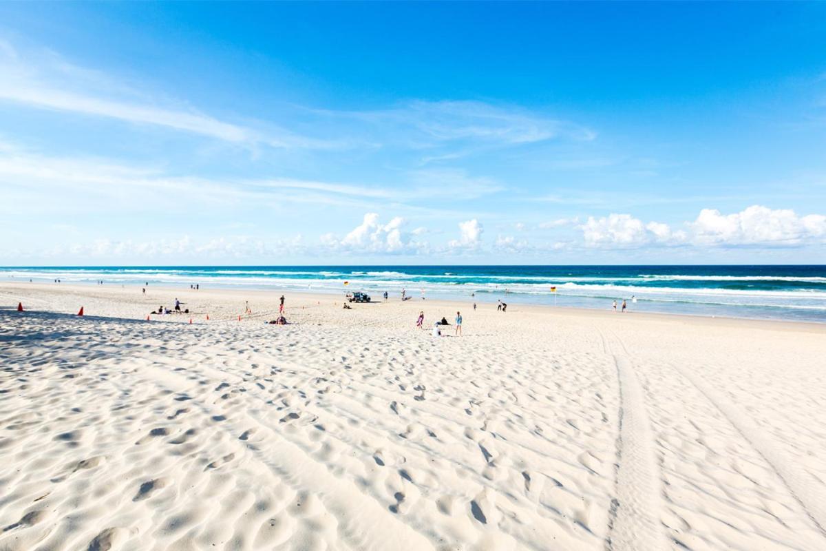Air On Broadbeach Gold Coast Exterior photo